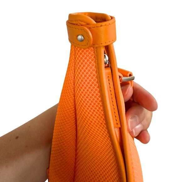 Veuve Clicquot Orange Ice Jacket. Champagne cooler! Never used! - Picture 5 of 6